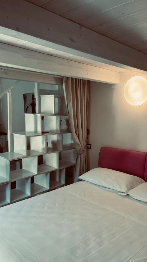Casa Vacanze La Villetta Tra Cinque Terre E Versilia Ameglia Exterior foto